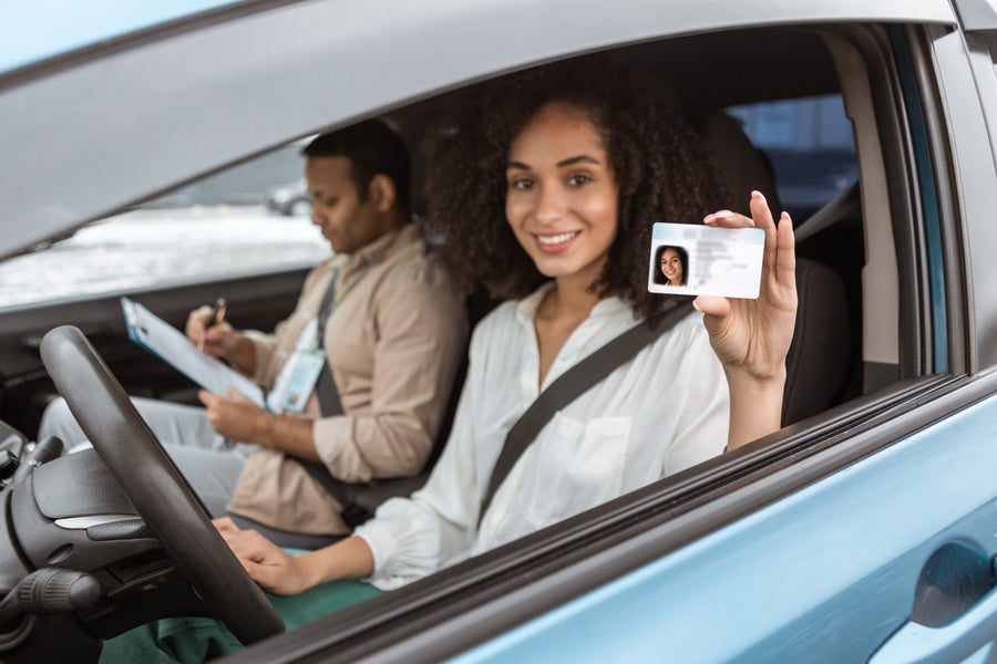 Puis-je immatriculer une voiture avec un permis étranger ? Un guide complet pour les voyageurs internationaux